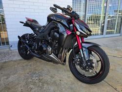 2016 Kawasaki Z1000 Red