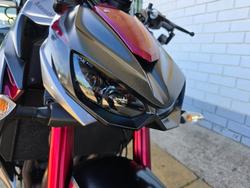 2016 Kawasaki Z1000 Red