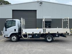 2024 Isuzu N Series NPR 45/55-155 Tradepack