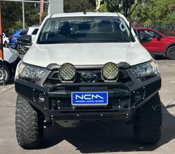 2020 Toyota Hilux SR