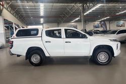 2019 Mitsubishi Triton GLX