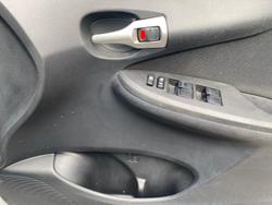 2013 Toyota Corolla Ascent ZRE152R Glacier White