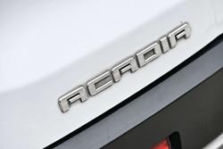 2019 Holden Acadia LT