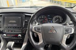 2022 Mitsubishi Pajero Sport GLS