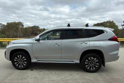 2022 Mitsubishi Pajero Sport GLS