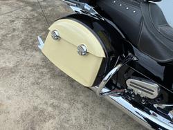 2017 Indian ROADMASTER THUNDER BLACK Black