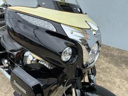 2017 Indian ROADMASTER THUNDER BLACK Black