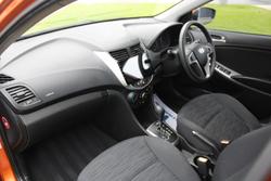 2014 Hyundai Accent Active
