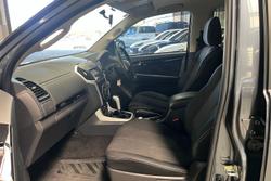 2021 Isuzu MU-X LS-U