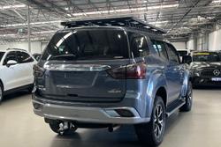 2021 Isuzu MU-X LS-U