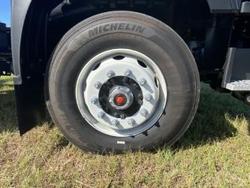 2026 Isuzu F Series FXY 260-355 AT R45