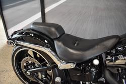 2016 HARLEY-DAVIDSON FXSB SOFTAIL BREAKOUT