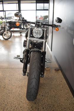 2016 HARLEY-DAVIDSON FXSB SOFTAIL BREAKOUT