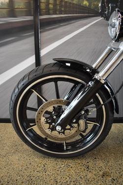 2016 HARLEY-DAVIDSON FXSB SOFTAIL BREAKOUT