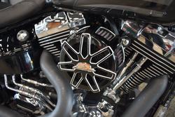 2016 HARLEY-DAVIDSON FXSB SOFTAIL BREAKOUT