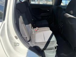 2021 Mitsubishi Outlander ES