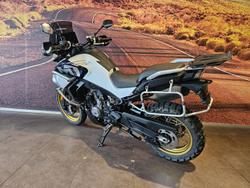 2023 CFMOTO 800MT Touring MT White
