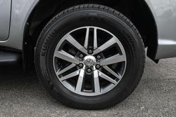 2020 Toyota Hilux SR5