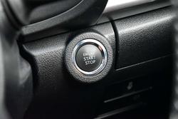 2020 Toyota Hilux SR5