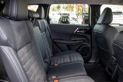 2025 Mitsubishi Outlander Aspire