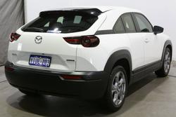 2022 Mazda MX-30 G20e Evolve