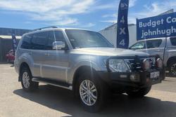 2020 Mitsubishi Pajero GLS