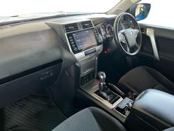 2022 Toyota Landcruiser Prado GXL