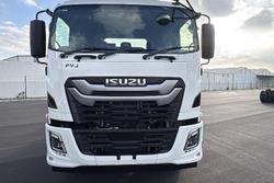 2025 Isuzu F Series
