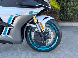 2026 CFMOTO 2026 CF MOTO 450CC 450SR-S