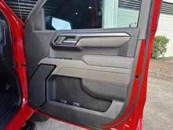 2022 Chevrolet Silverado 1500 ZR2 T1 MY23 4X4 Red Hot