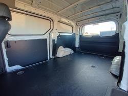 2022 LDV G10 +