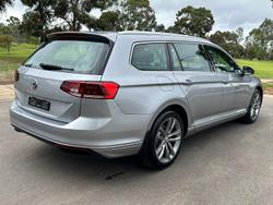 2020 Volkswagen Passat 140TSI Business