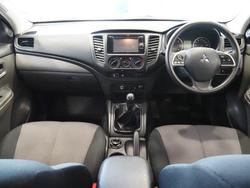2017 Mitsubishi Triton GLX