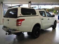 2017 Mitsubishi Triton GLX