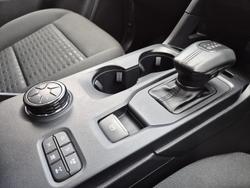 2025 Ford Everest Ambiente