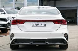 2022 Kia Cerato Sport+