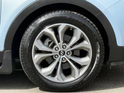 2013 Hyundai Santa Fe Highlander DM MY14 4X4 On Demand Creamy White