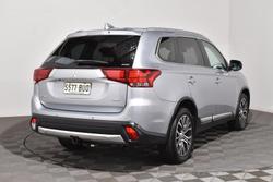 2017 Mitsubishi Outlander LS Safety Pack