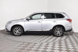 2017 Mitsubishi Outlander LS Safety Pack