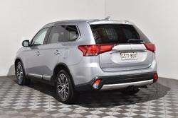 2017 Mitsubishi Outlander LS Safety Pack