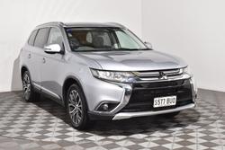 2017 Mitsubishi Outlander LS Safety Pack