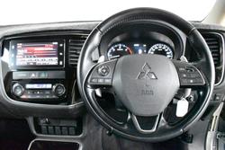 2017 Mitsubishi Outlander LS Safety Pack