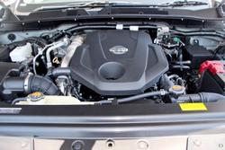 2017 Nissan Navara ST D23 Series 2 4X4 Dual Range Brilliant Silver