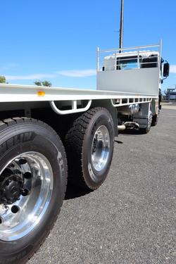 2025 Isuzu F Series FYJ300-350