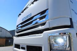 2025 Isuzu F Series FYJ300-350