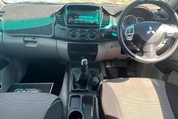 2014 Mitsubishi Triton GLX