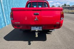 2014 Mitsubishi Triton GLX