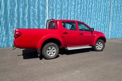 2014 Mitsubishi Triton GLX