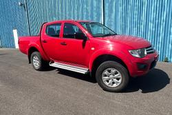 2014 Mitsubishi Triton GLX