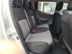 2015 Mitsubishi Triton GLX